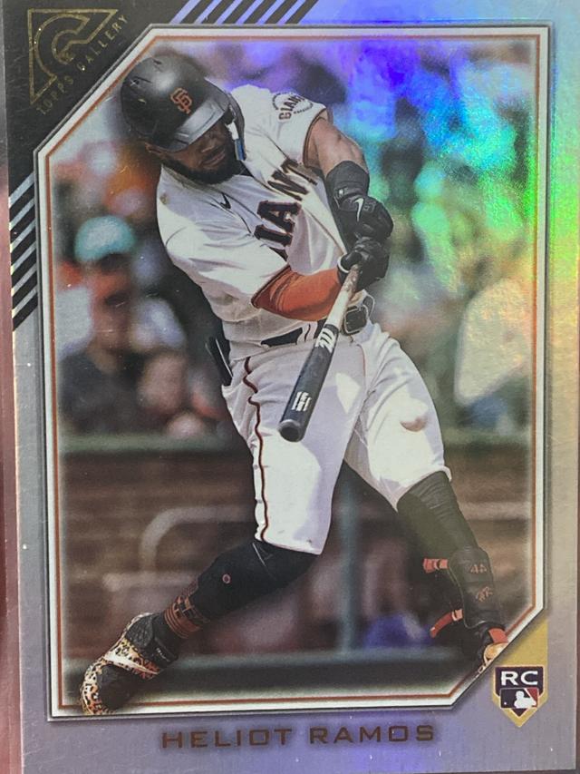 2022 Topps Gallery Heliot Ramos Base Set Rainbow Foil #142