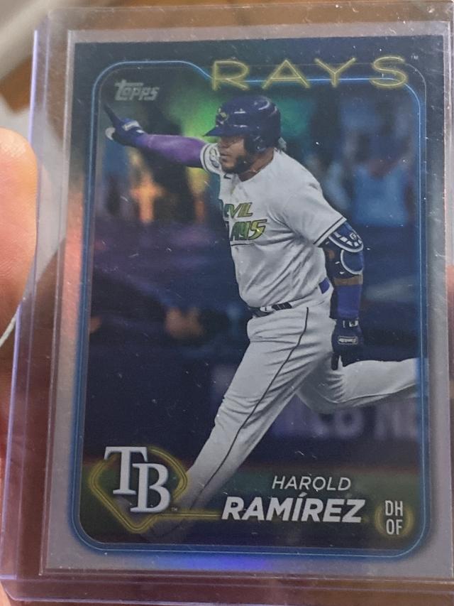 2024 Topps Series 1 Harold Ramírez BASE CARD SET Rainbow Foil #256