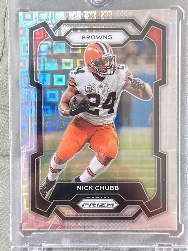 2023 Panini Prizm Football Nick Chubb Base Set Pandora /400 #69