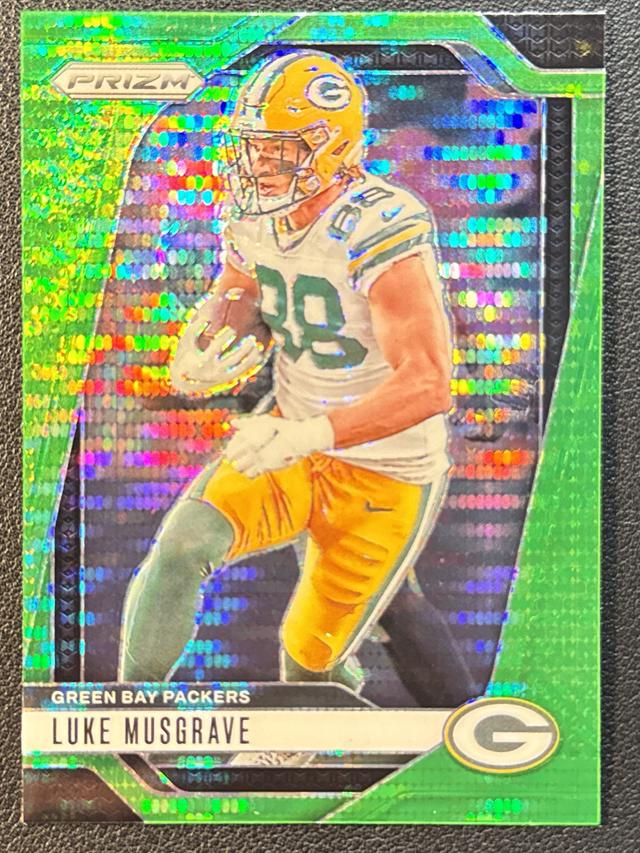 2024 Panini Prizm Football Luke Musgrave ﻿Base Set Green Prizms #105