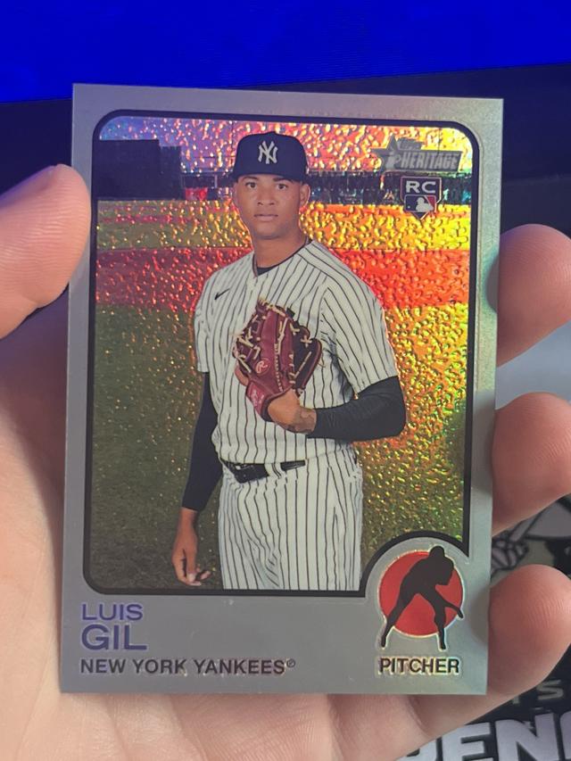 2022 Topps Heritage Luis Gil BASE CARDS CHROME VARIATION /373 #373