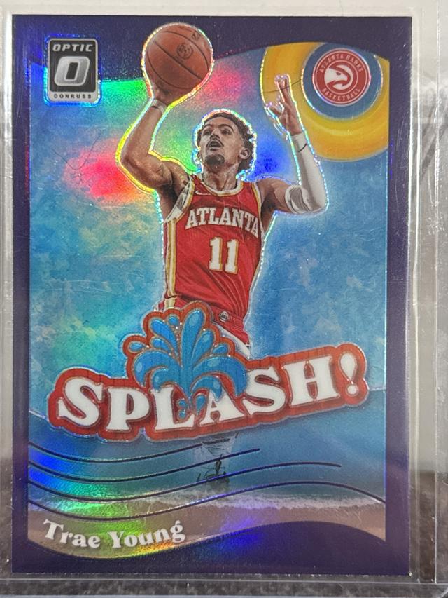 2023-24 Donruss Optic Trae Young Splash #1