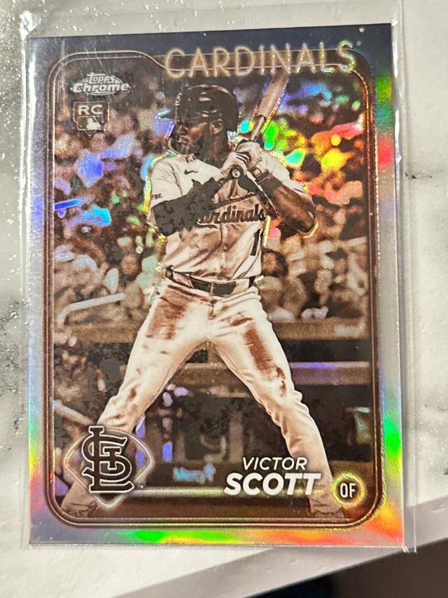 2024 Topps Chrome Victor Scott ﻿Base Set Sepia Refractors #251