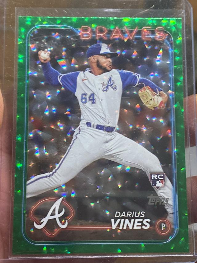 2024 Topps Series 2 Darius Vines BASE SET Green Foil /499 #493