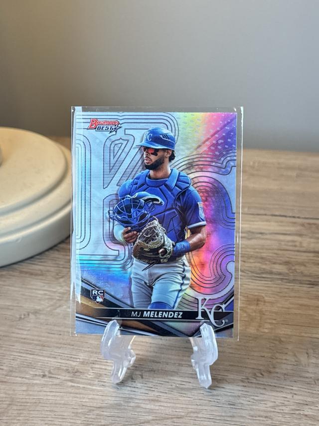 2022 Bowman's Best MJ Melendez Base Set Refractor #17