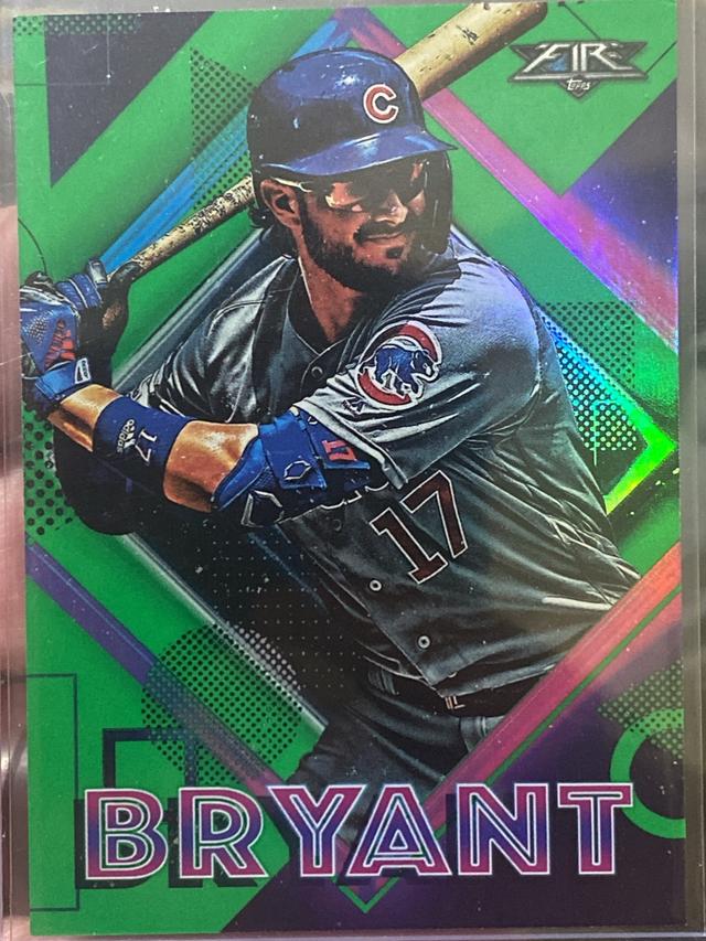 2020 Topps Fire Kris Bryant Base Set Green /199 #96