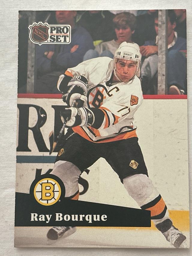 1991-92 Pro Set Hockey Ray Bourque ﻿NHL #9