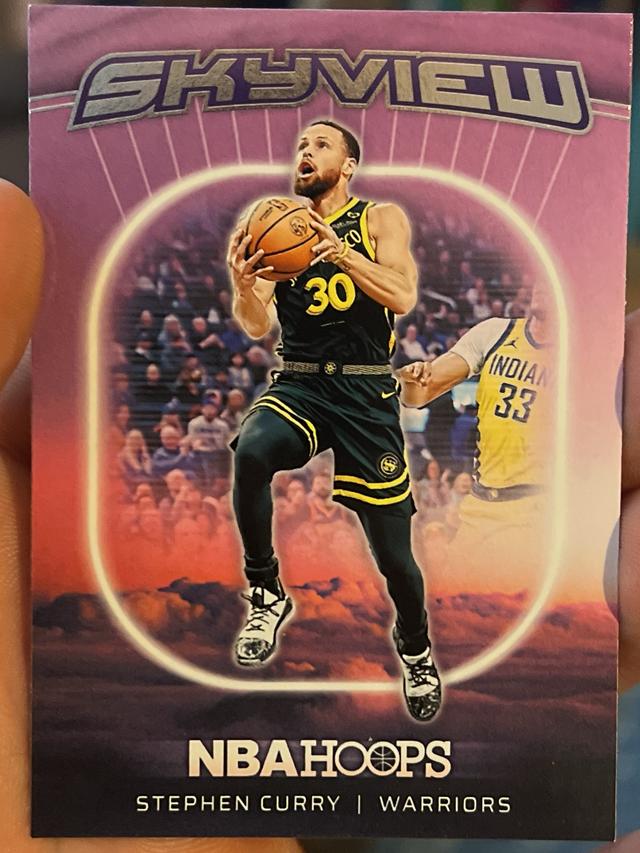 2024-25 Panini NBA Hoops Basketball Stephen Curry Skyview #10