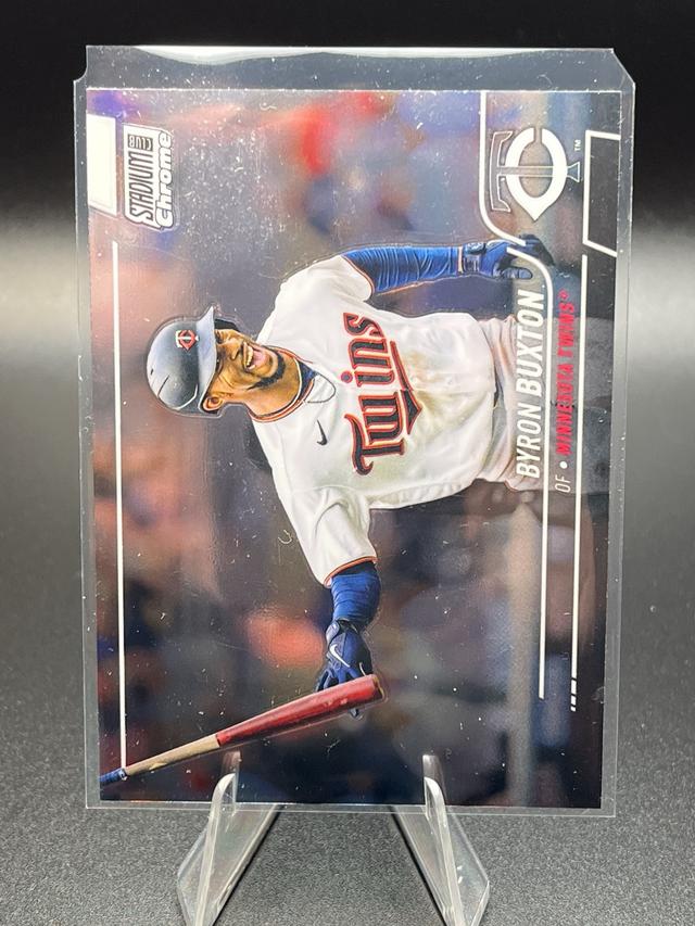 2022 Topps Stadium Club Chrome Byron Buxton BASE SET #190