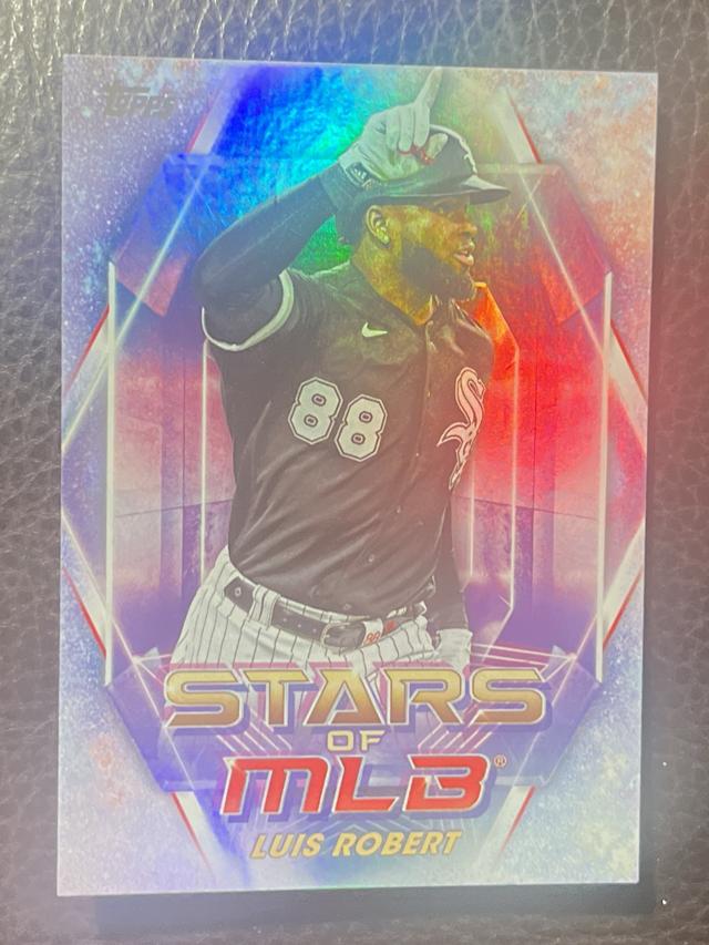 2023 Topps Series 1 Luis Robert STARS OF MLB #SMLB-6