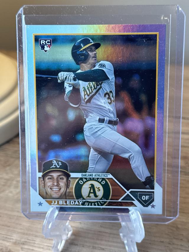 2023 Topps Update Series JJ Bleday BASE SET Rainbow Foil #US330