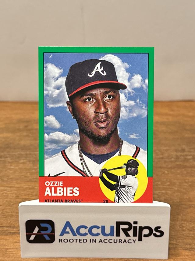 2022 Topps Archives Ozzie Albies Base Set Green /125 #12