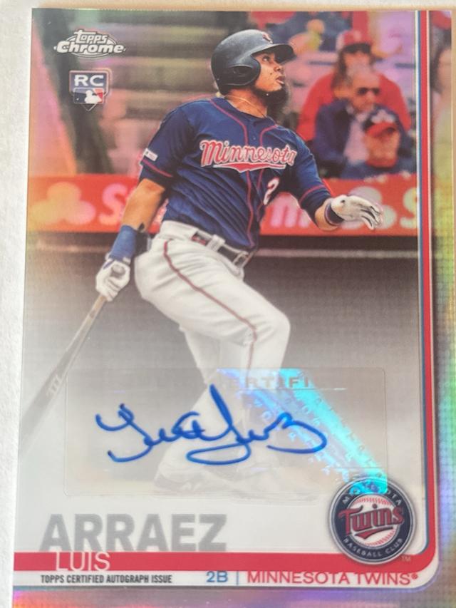 2019 Topps Chrome Mega Luis Arraez BASE CARDS AUTOGRAPH VARIATION #CUA-LA