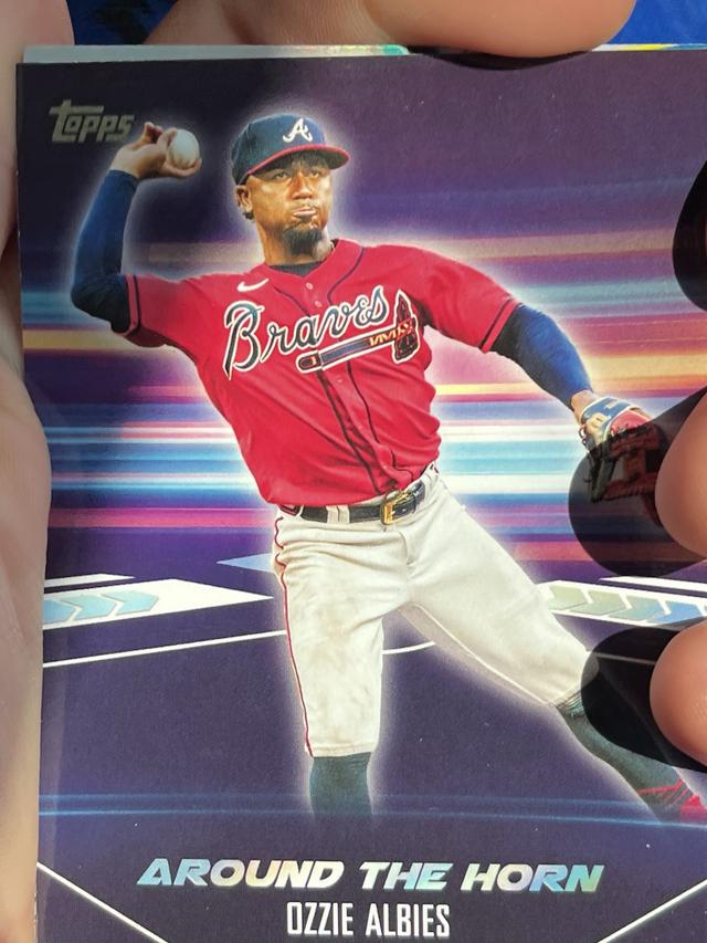 2024 Topps Series 2 Ozzie Albies AROUND THE HORN #ATH-8