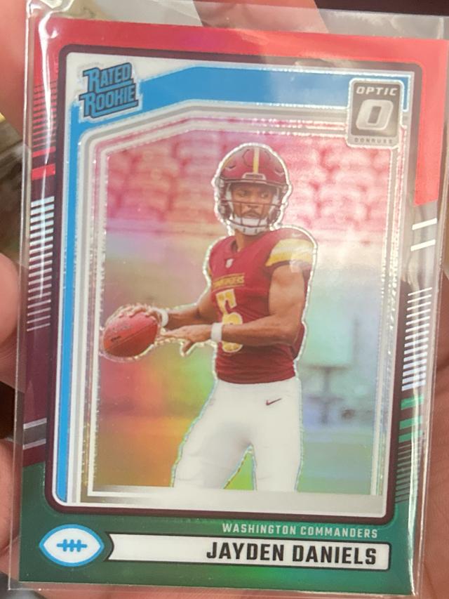 2024 Donruss Football Jayden Daniels Rated Rookies #389