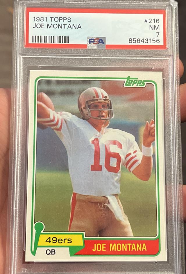 1981 Topps Football Joe Montana PSA 7.0 Base Set #216