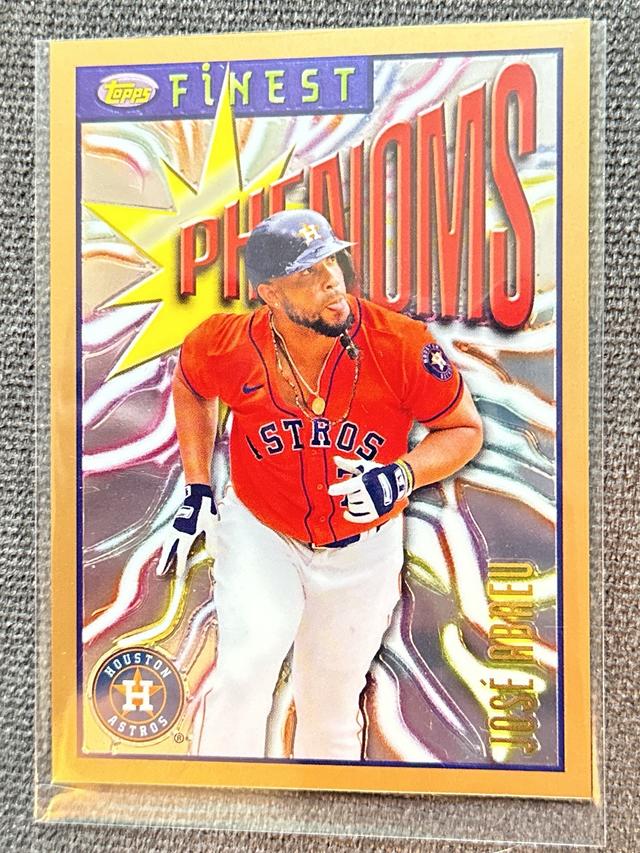 2023 Topps Finest Flashbacks José Abreu FINEST PHENOMS COMMON Common #94