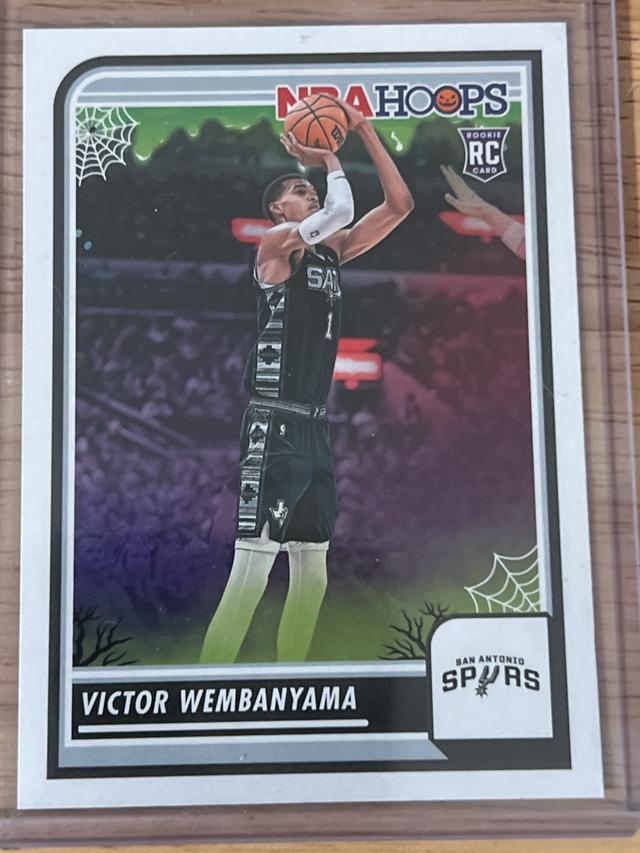 2023-24 NBA Haunted Hoops Victor Wembanyama ﻿BaseHauntedHoopsChecklist #108